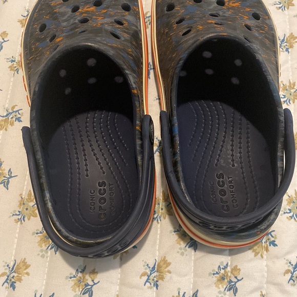 Kids multicolored Crocs size 13 - Picture 8 of 8